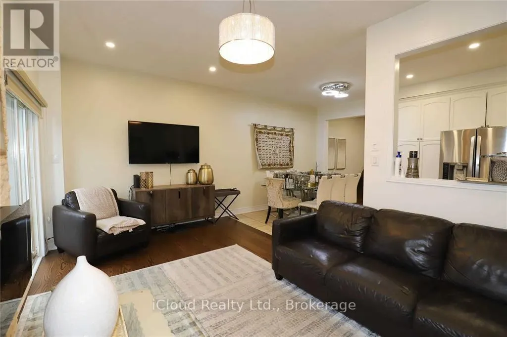 5153 NESTLING GROVE