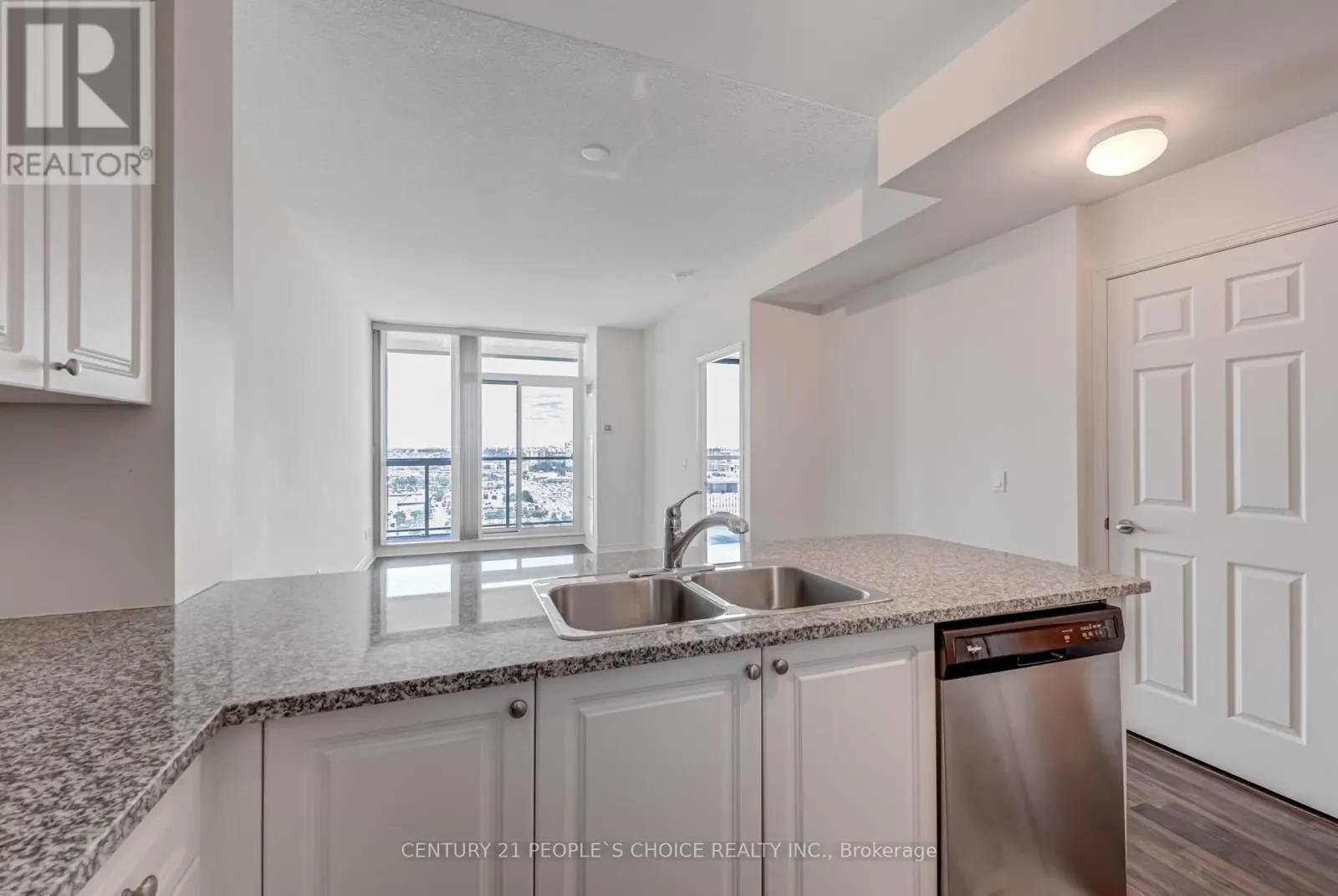 2118 - 339 RATHBURN ROAD