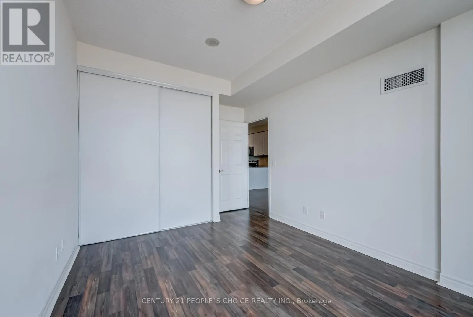 2118 - 339 RATHBURN ROAD