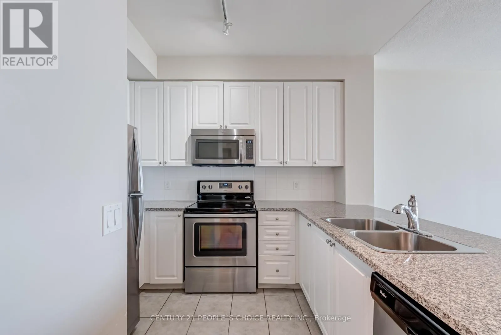 2118 - 339 RATHBURN ROAD