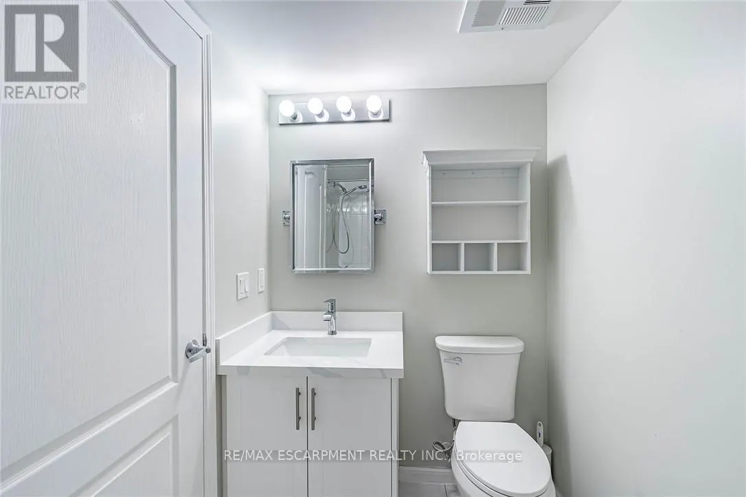 402 - 4 ELSINORE PATH
