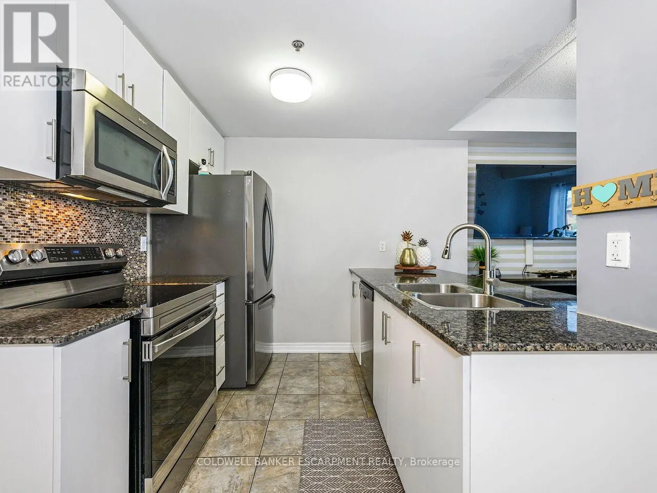 201 - 1419 COSTIGAN ROAD