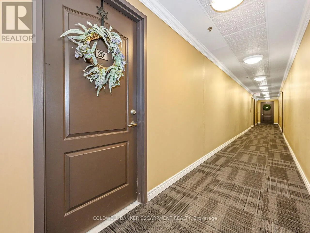 201 - 1419 COSTIGAN ROAD