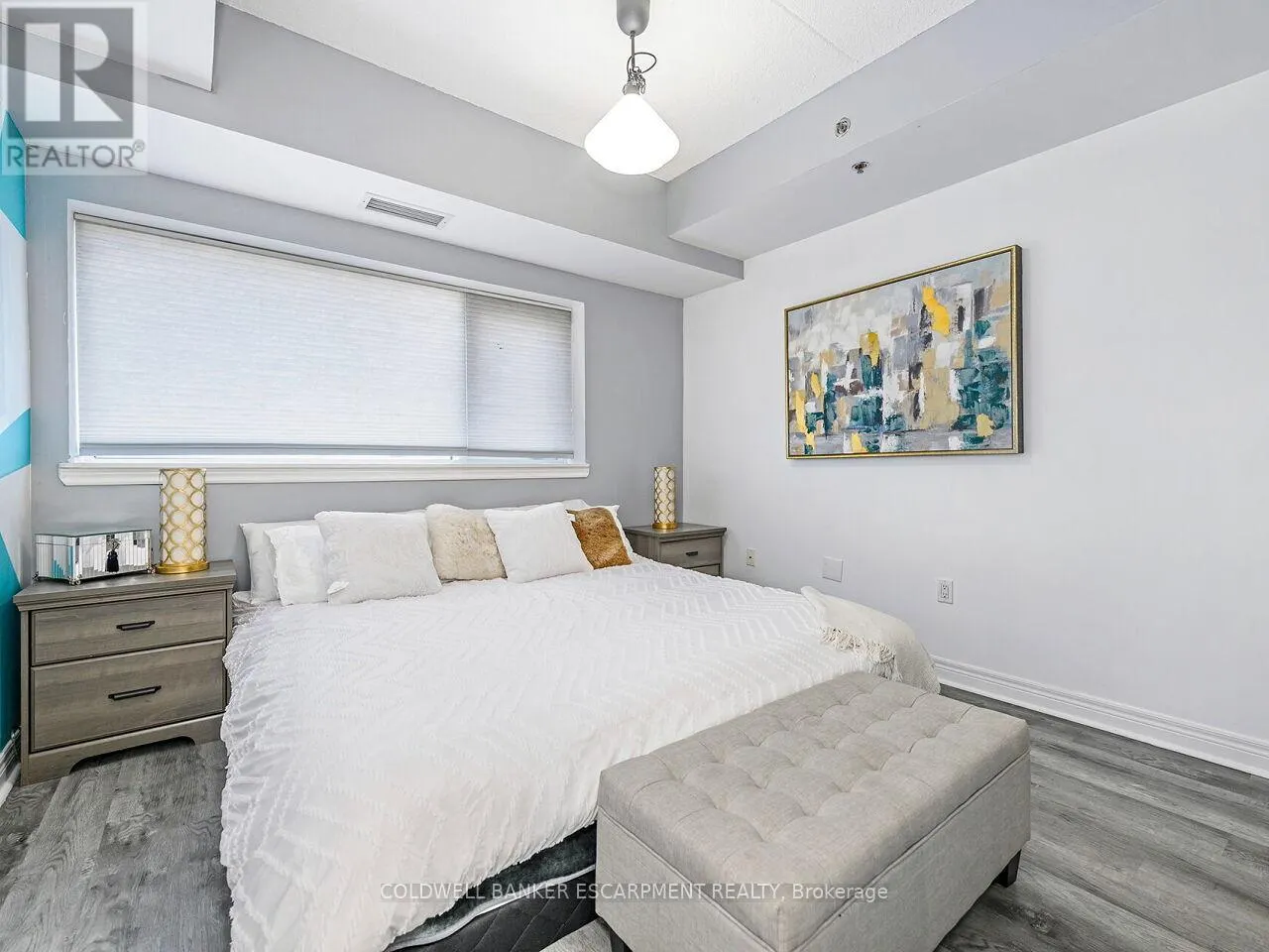 201 - 1419 COSTIGAN ROAD