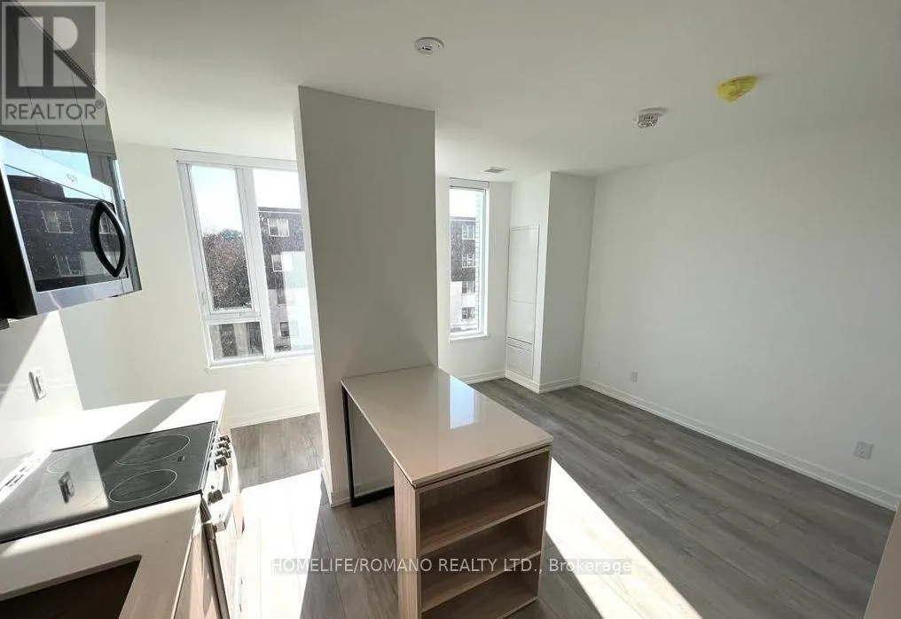 205 - 11 MARYPORT AVENUE