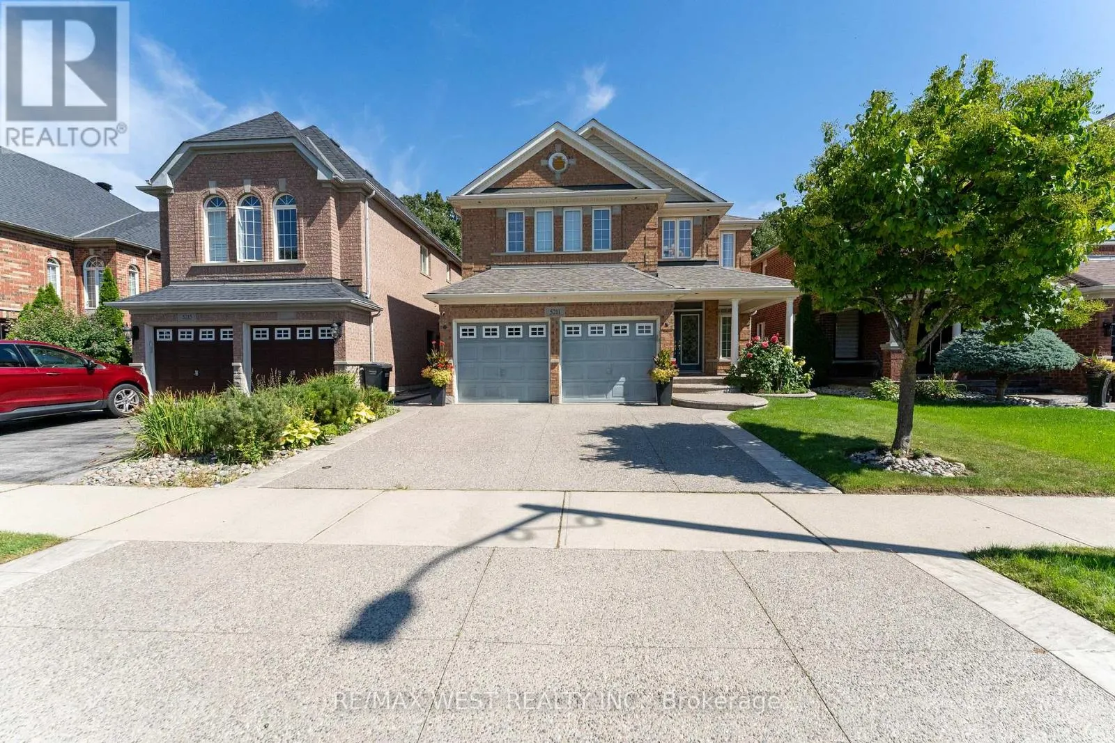 5211 MISTY PINE CRESCENT