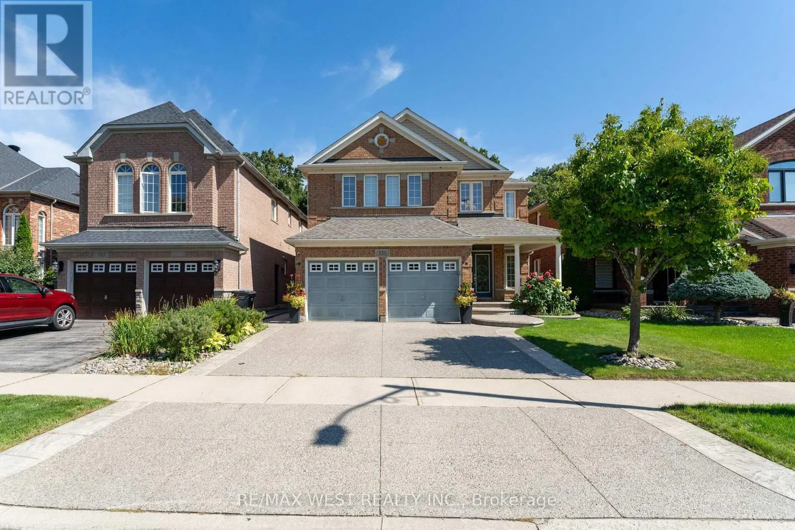 5211 MISTY PINE CRESCENT