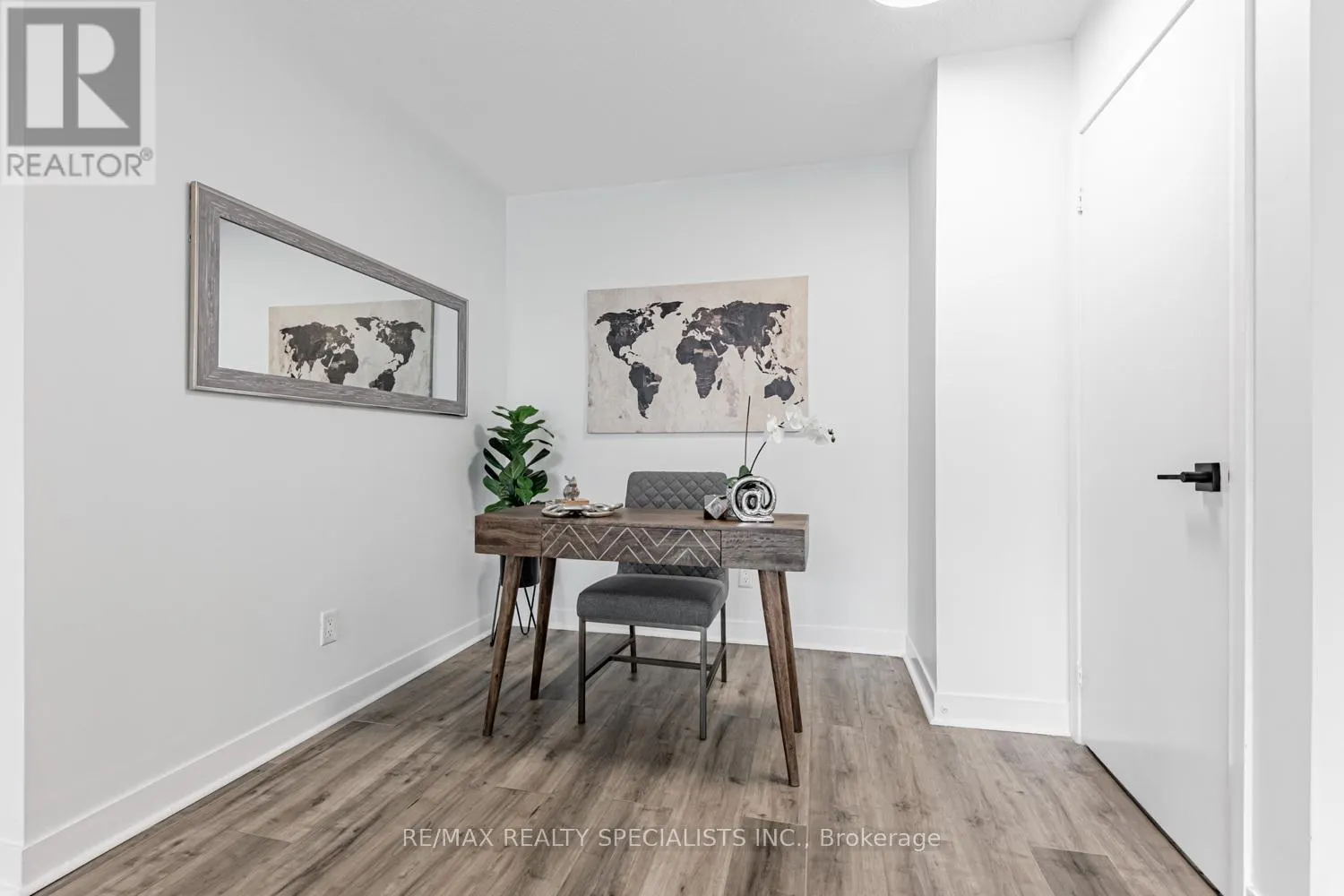 1714 - 155 LEGION ROAD N
