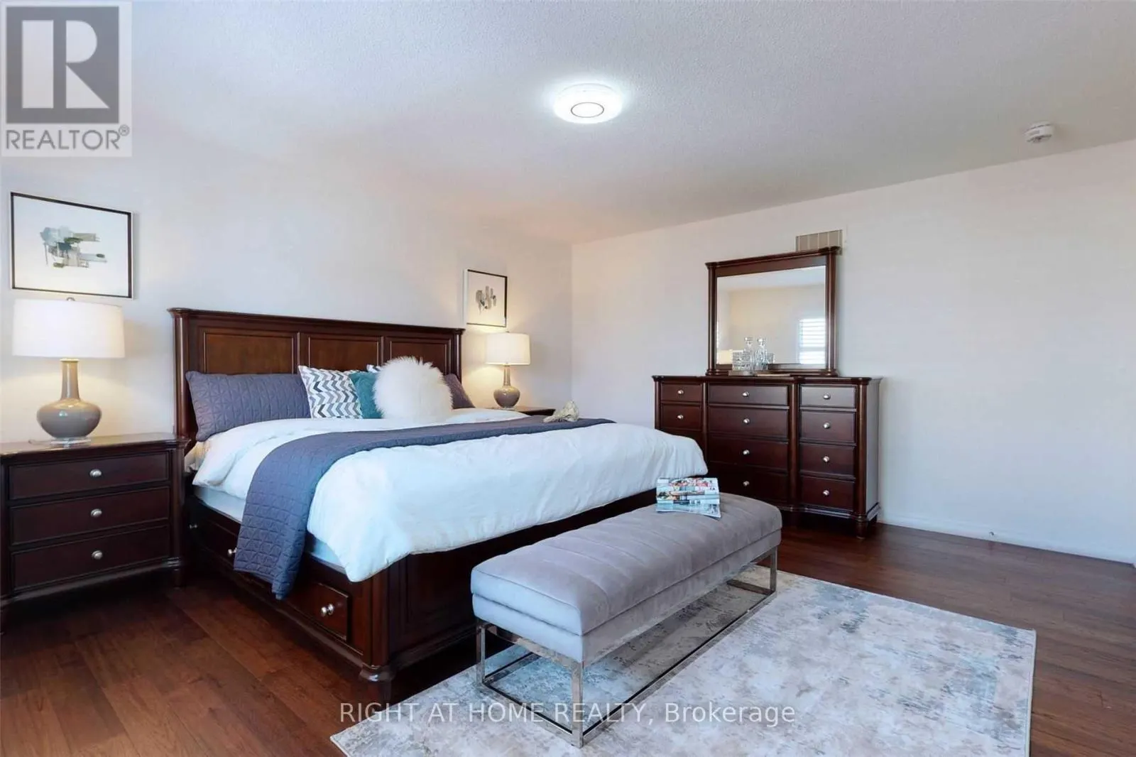 1368 CONNAUGHT TERRACE