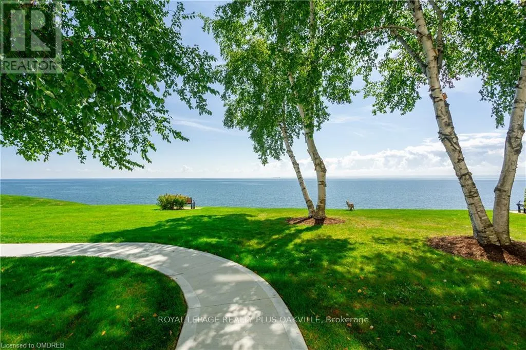 404 - 5280 LAKESHORE ROAD