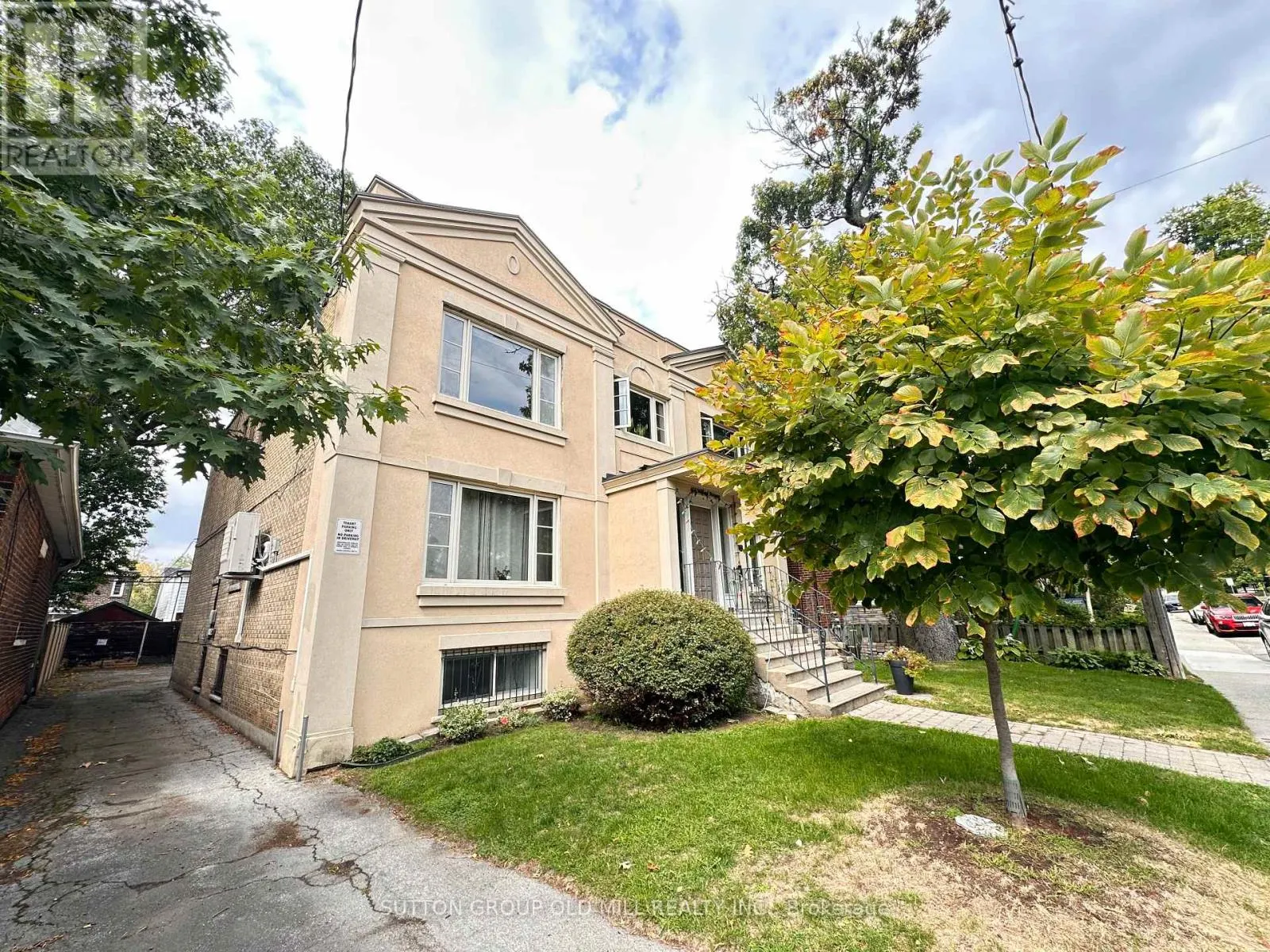 5 - 668 WILLARD AVENUE