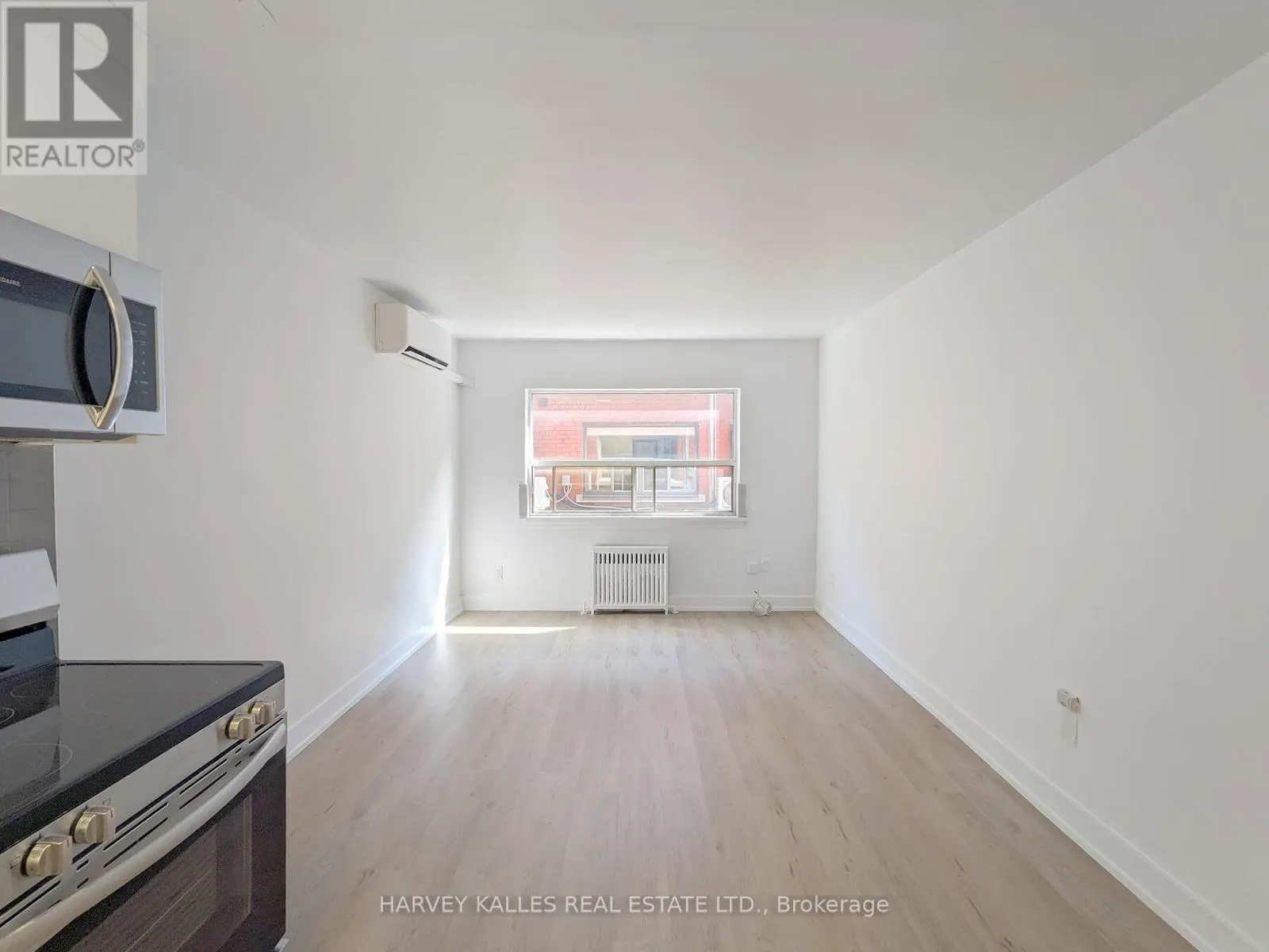 14 - 68 FIFTEENTH STREET