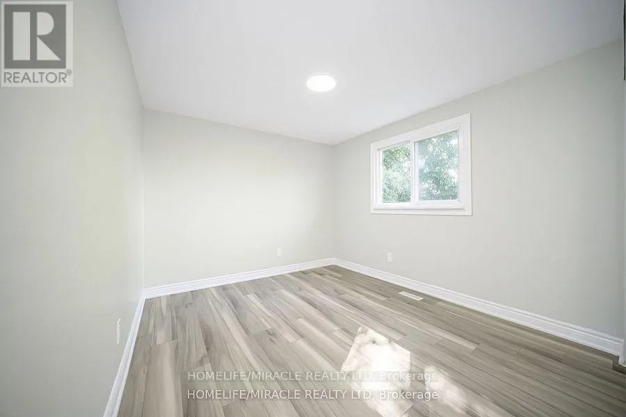 3777 WOODRUFF CRESCENT