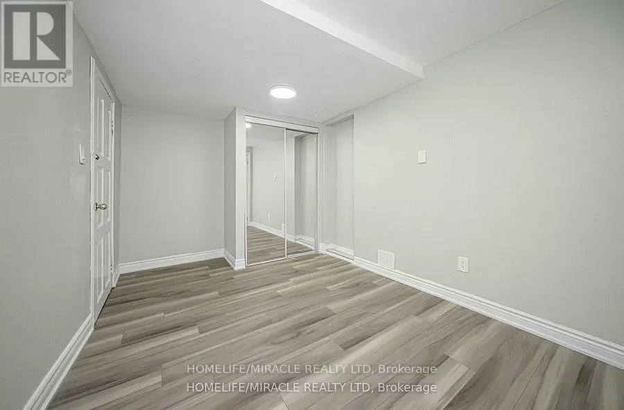 3777 WOODRUFF CRESCENT