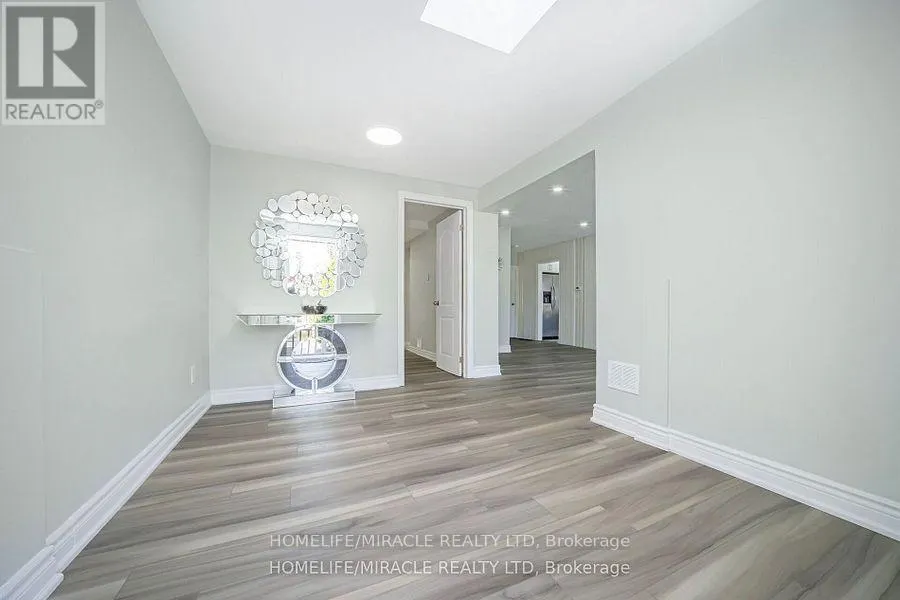 3777 WOODRUFF CRESCENT