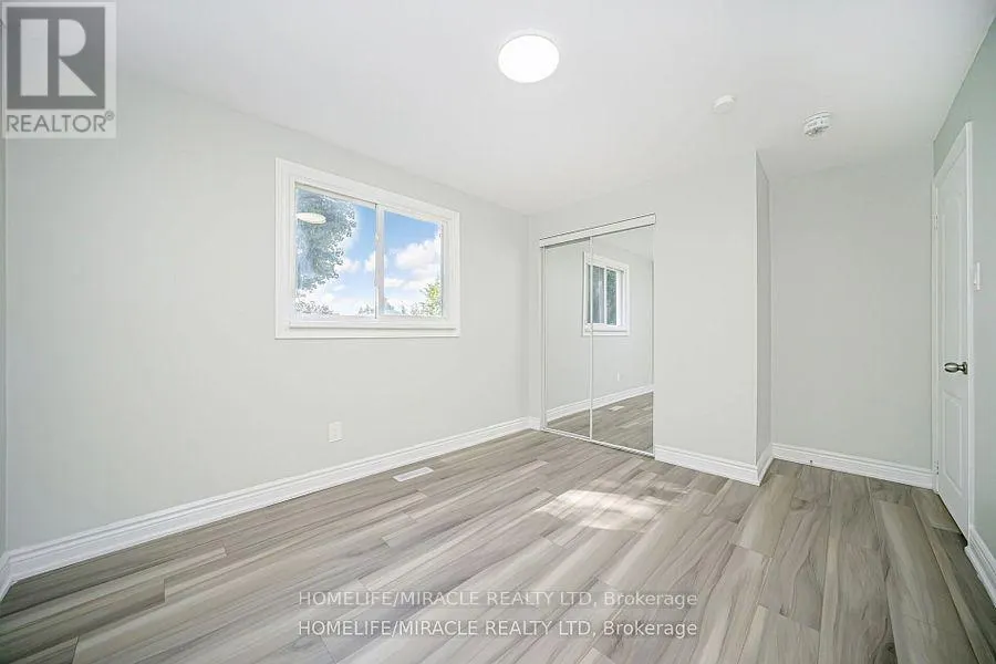 3777 WOODRUFF CRESCENT