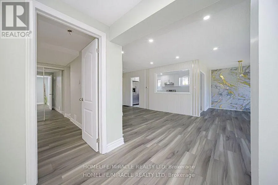 3777 WOODRUFF CRESCENT