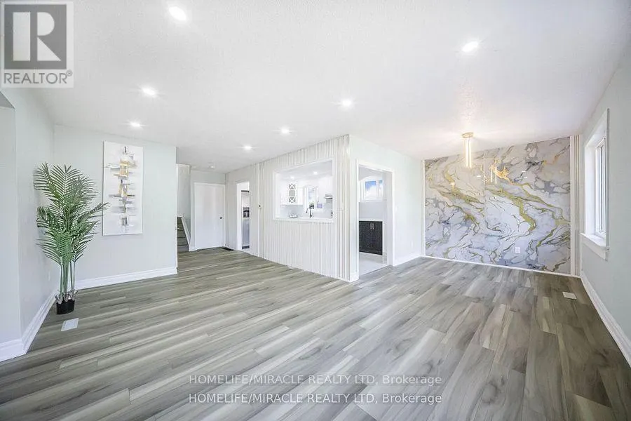 3777 WOODRUFF CRESCENT