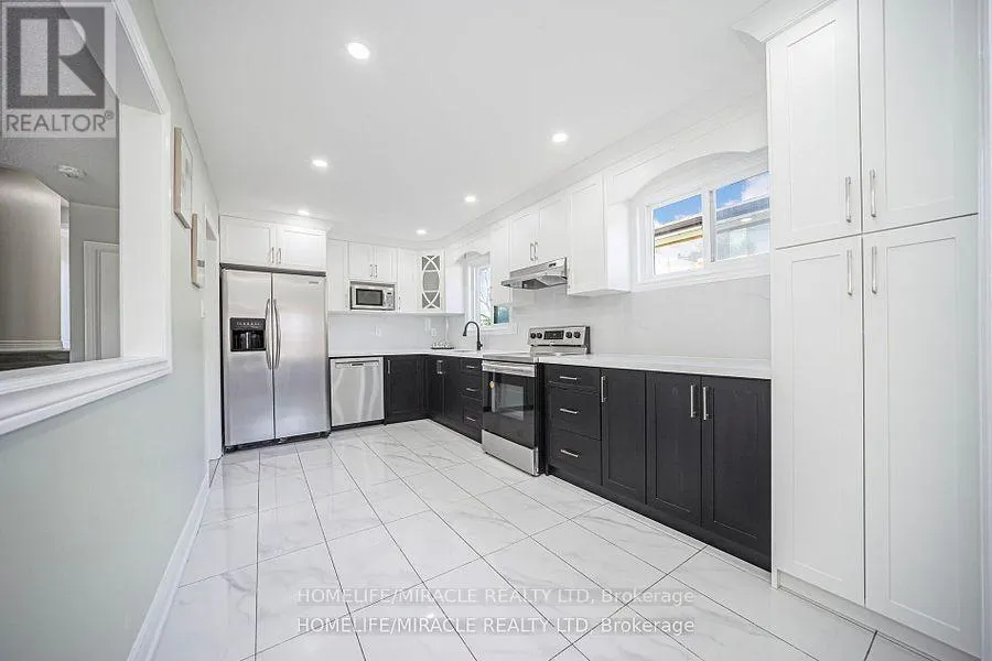 3777 WOODRUFF CRESCENT