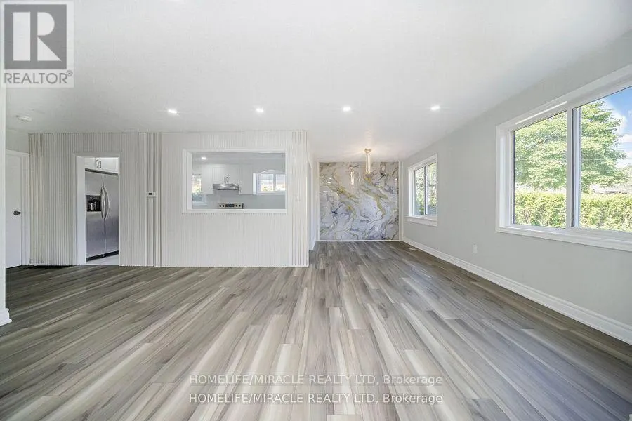 3777 WOODRUFF CRESCENT