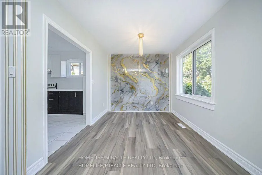 3777 WOODRUFF CRESCENT