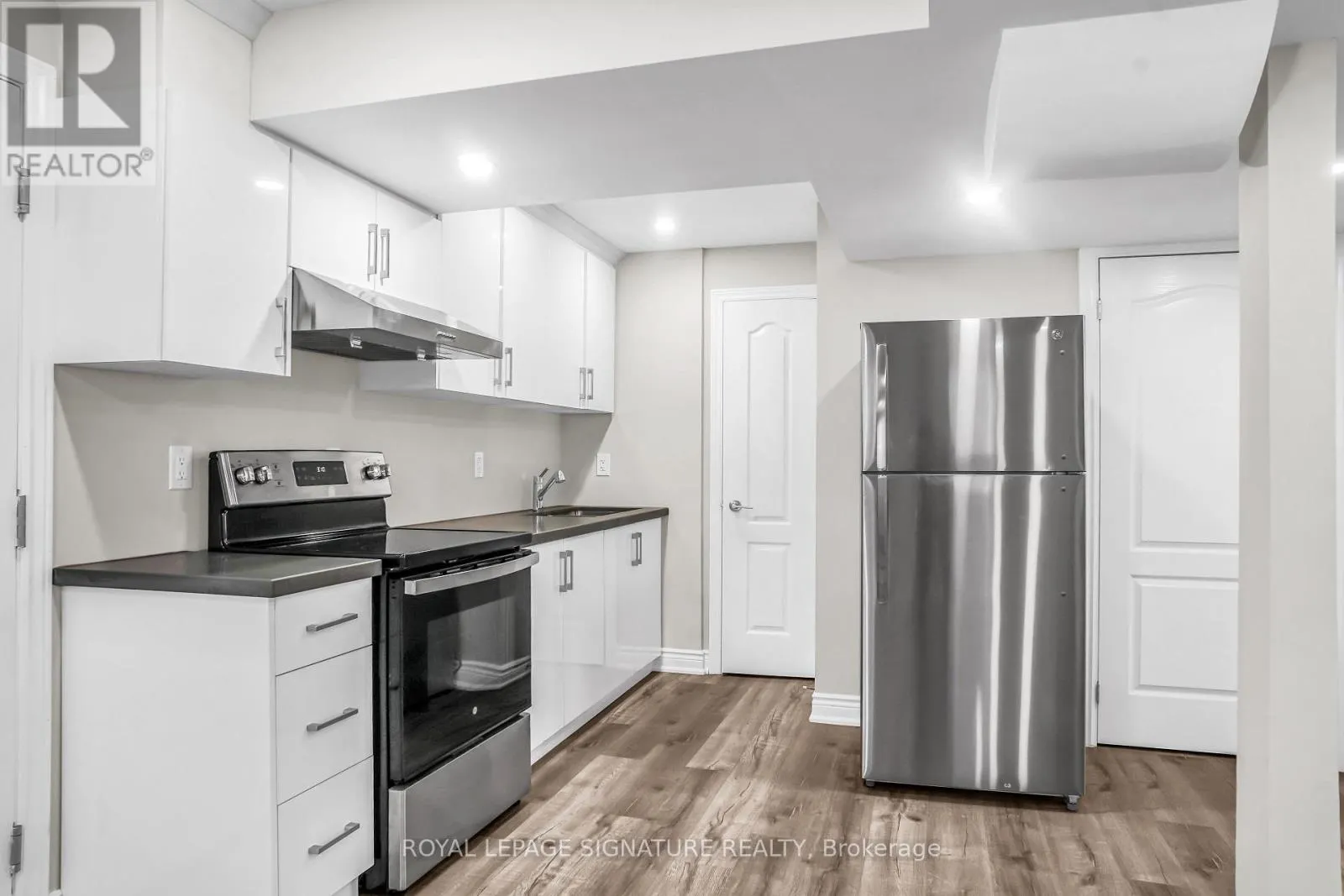 (BASEMENT UNIT# 2) - 1466 KOVACHIK BOULEVARD