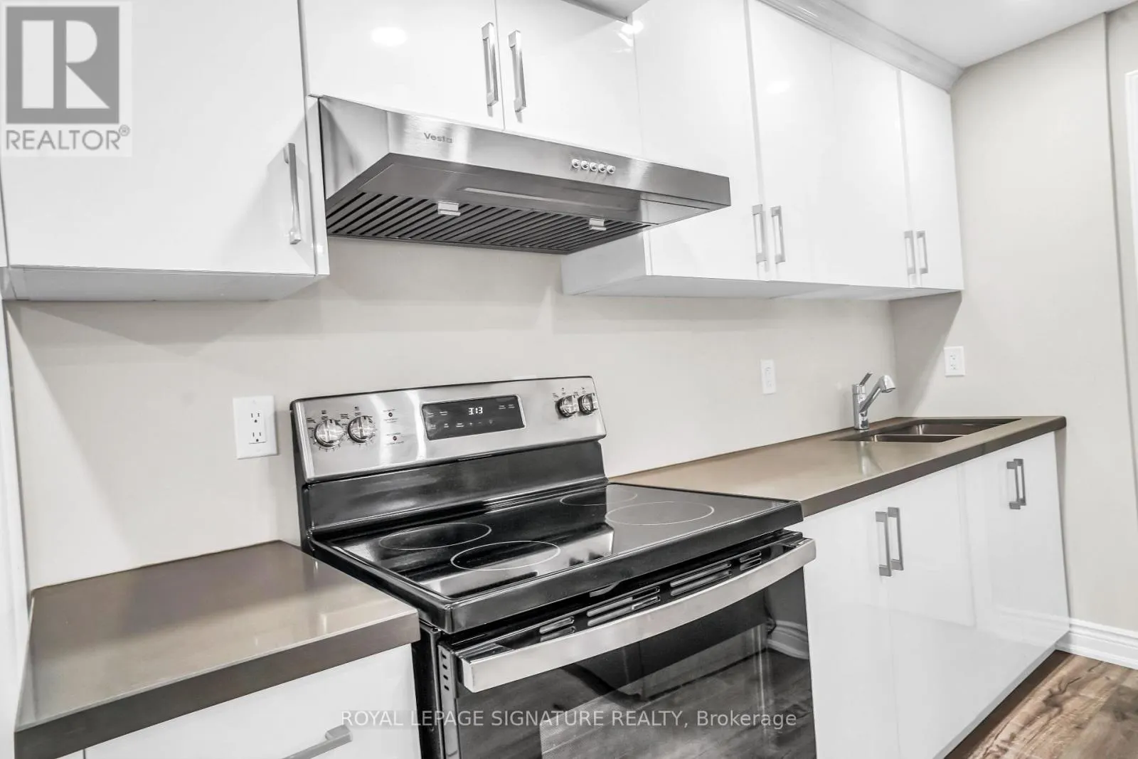 (BASEMENT UNIT# 2) - 1466 KOVACHIK BOULEVARD