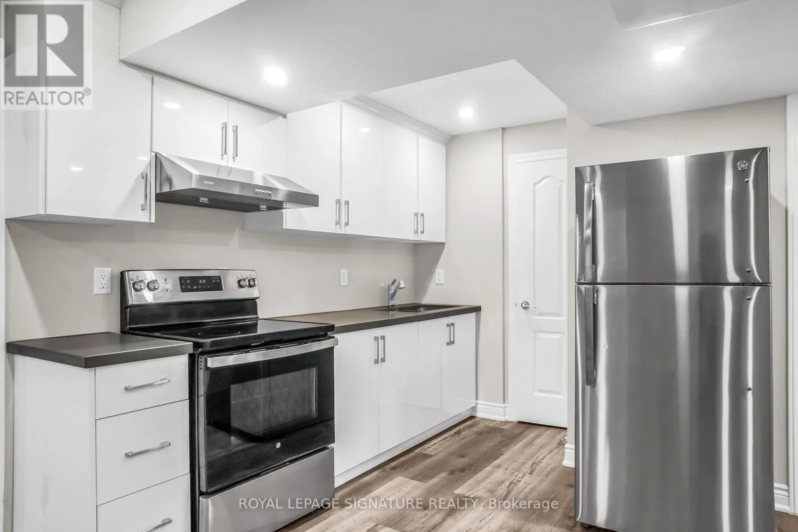 (BASEMENT UNIT# 2) - 1466 KOVACHIK BOULEVARD