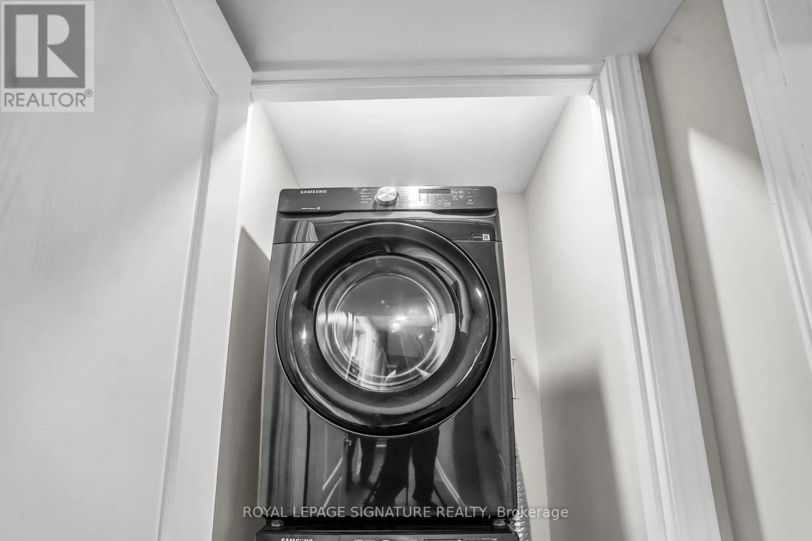 (BASEMENT UNIT# 2) - 1466 KOVACHIK BOULEVARD
