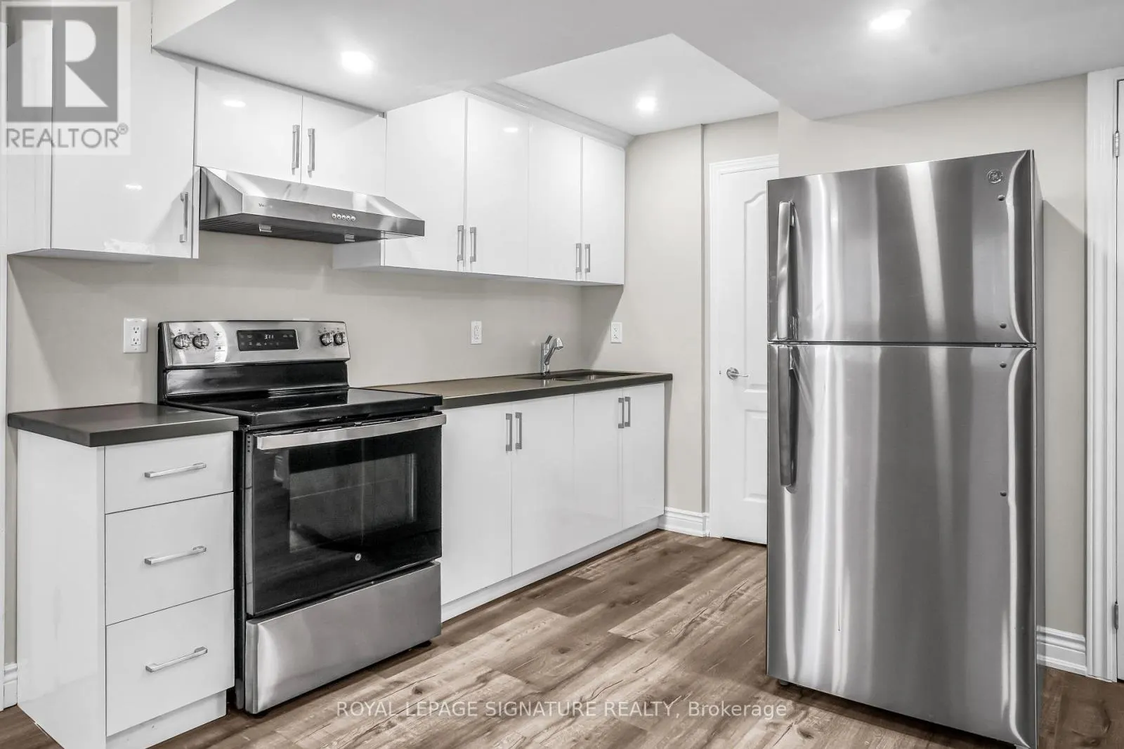 (BASEMENT UNIT# 2) - 1466 KOVACHIK BOULEVARD