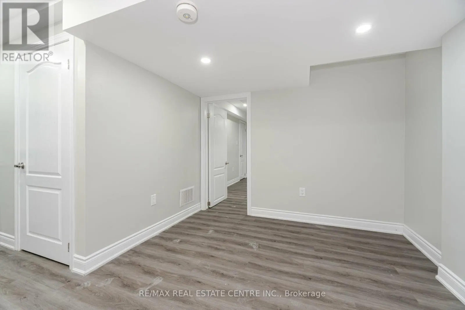 BASEMENT - 111 ASHRIDGE COURT