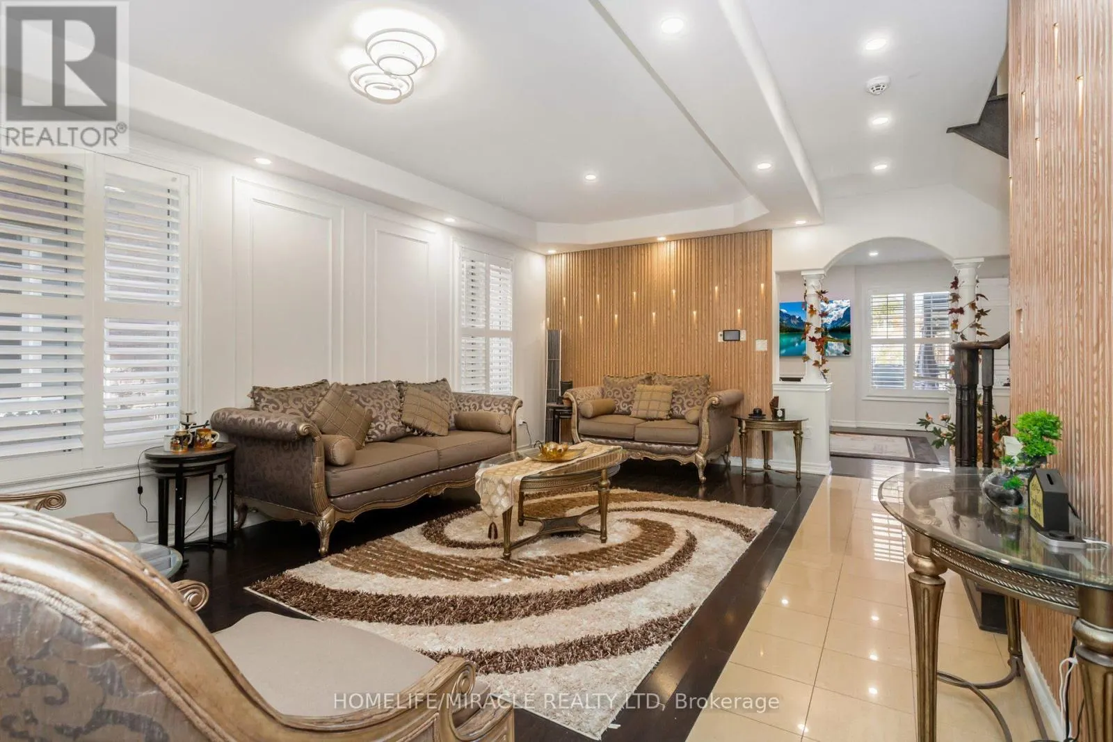 452 NAIRN CIRCLE
