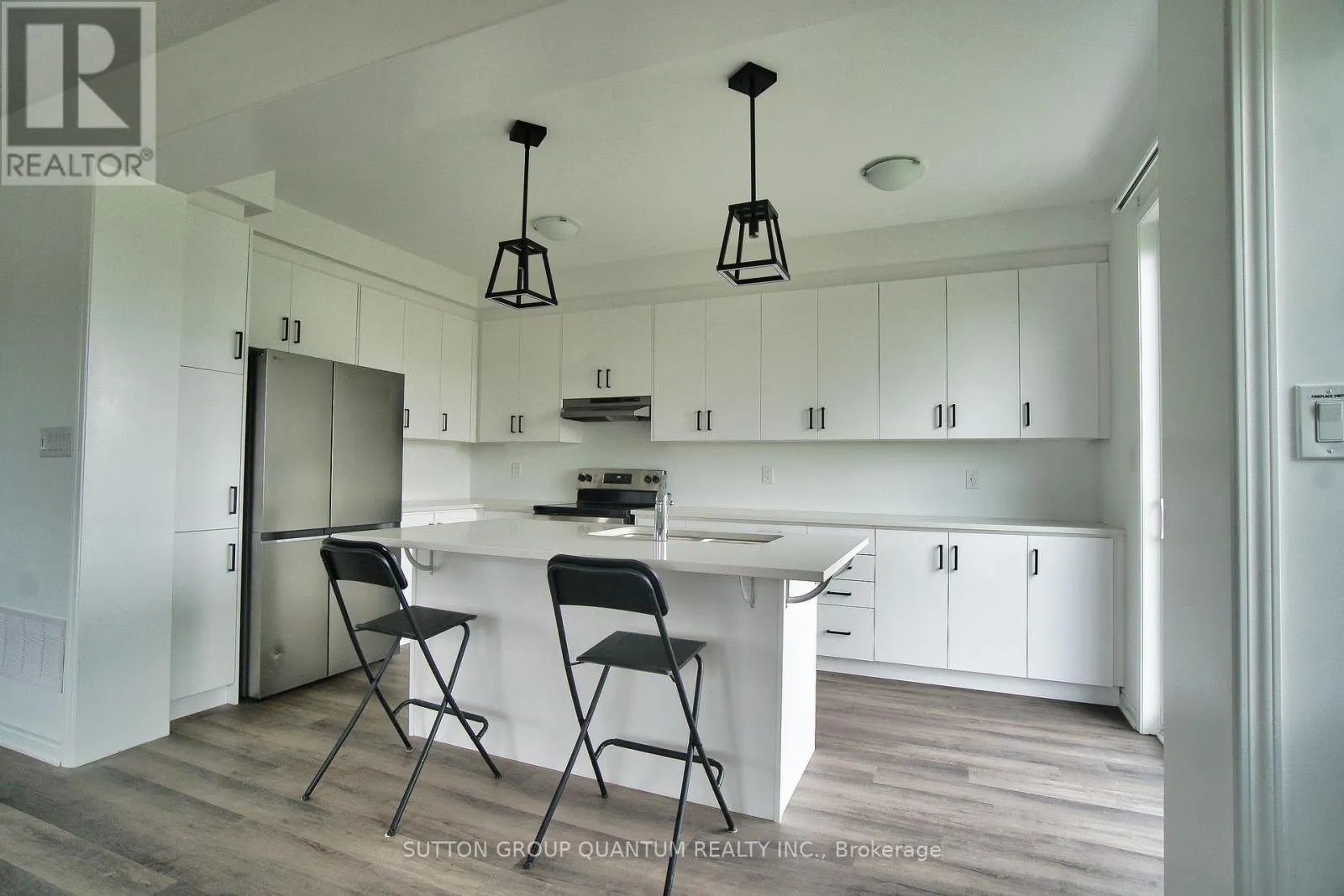 1355 COPLEY COURT