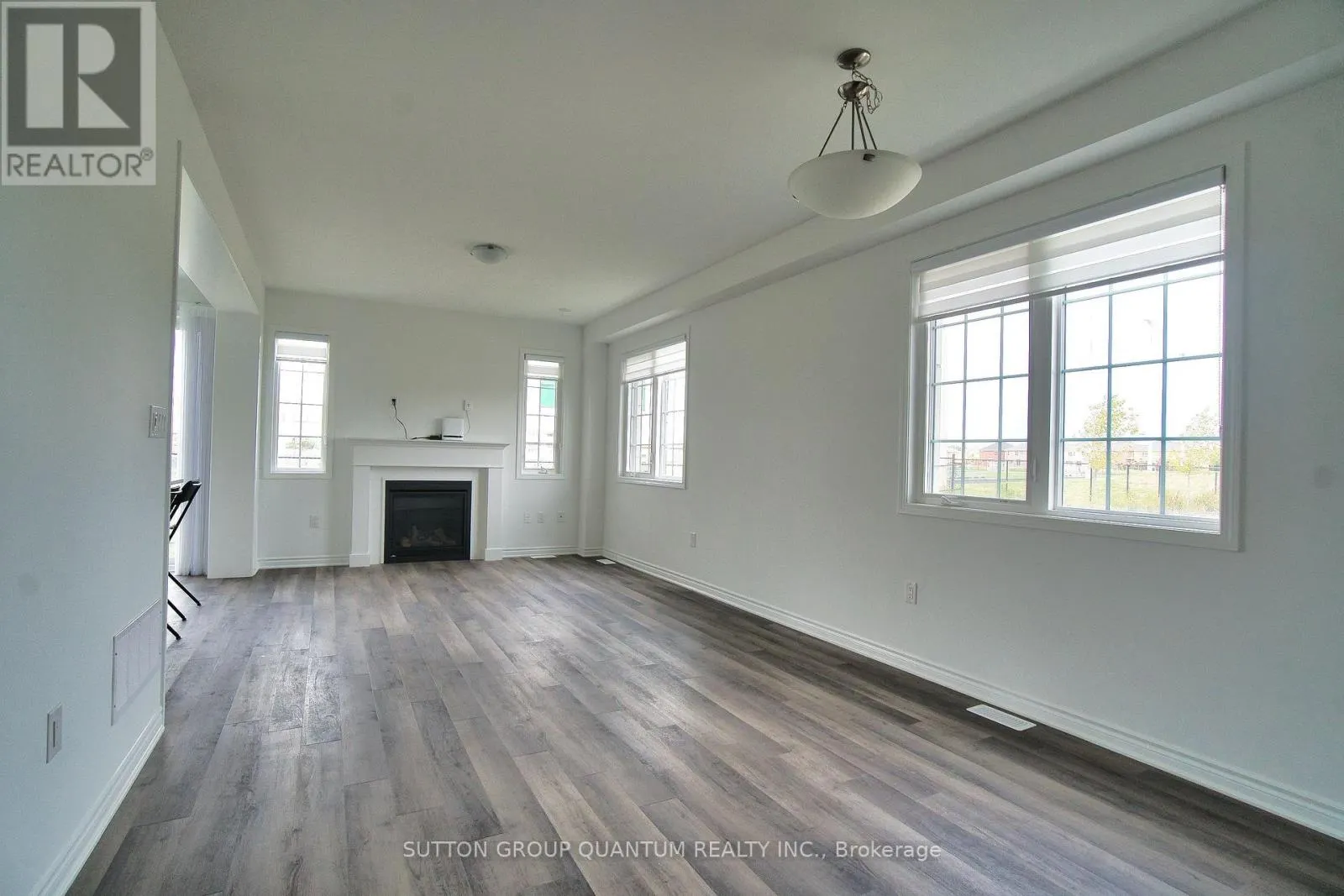 1355 COPLEY COURT