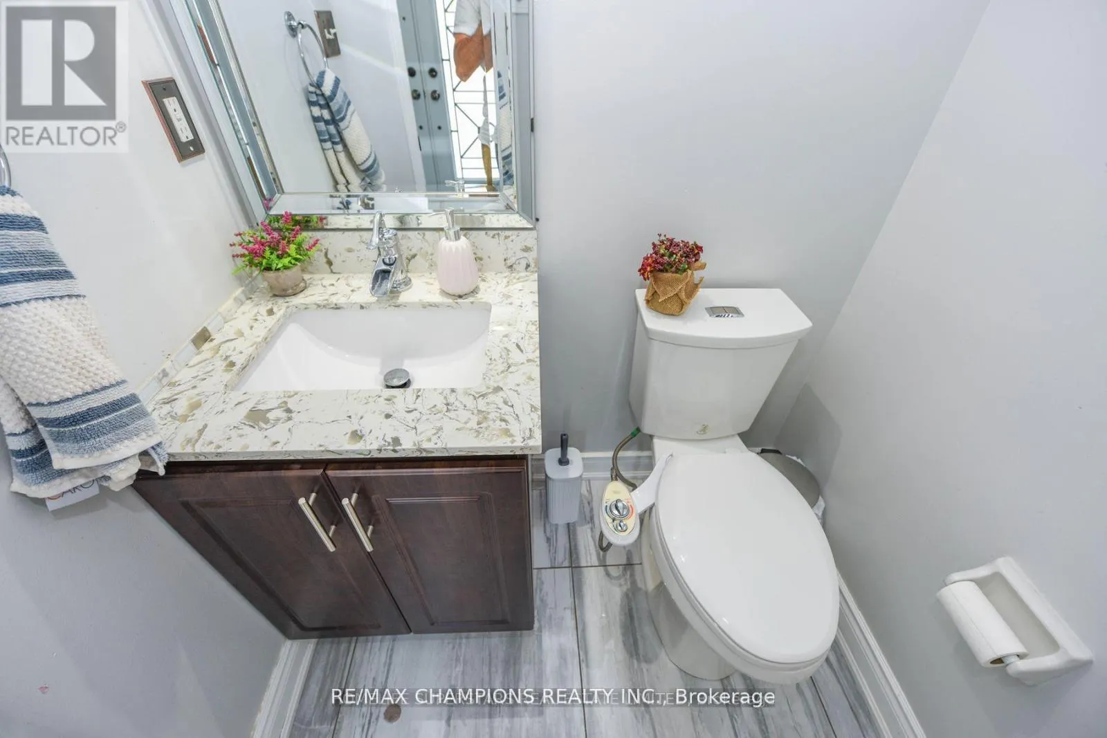 30 FEATHER REED WAY