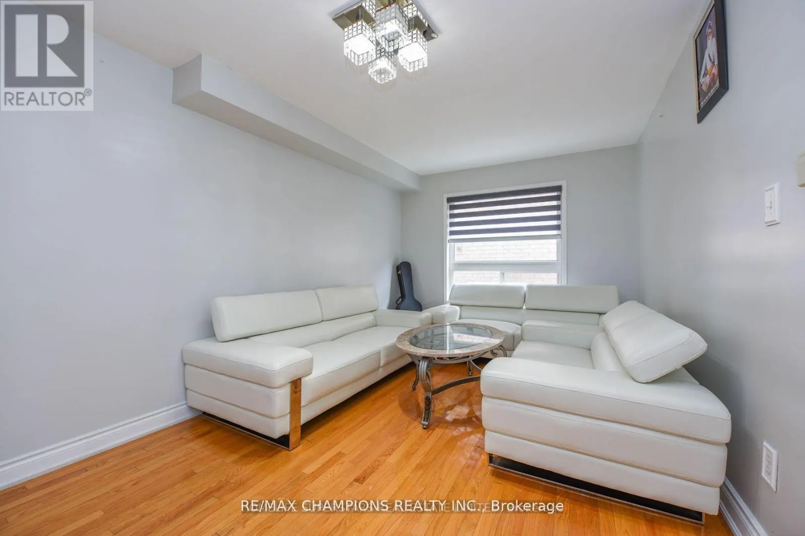30 FEATHER REED WAY