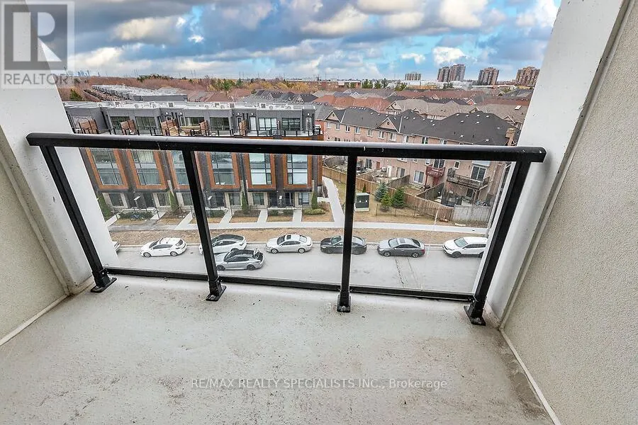 509 - 225 MALTA AVENUE