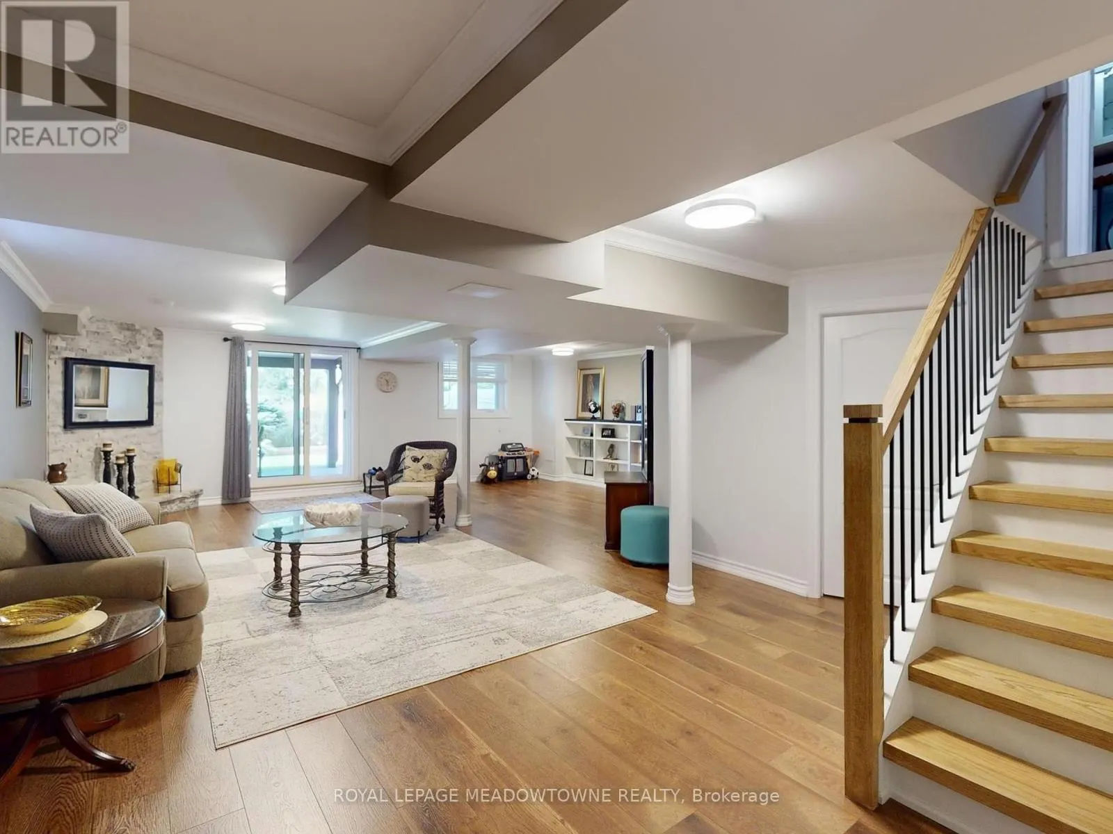 184 MOWAT CRESCENT