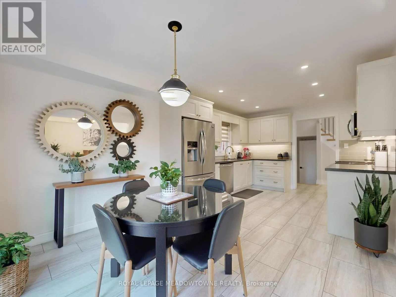 184 MOWAT CRESCENT