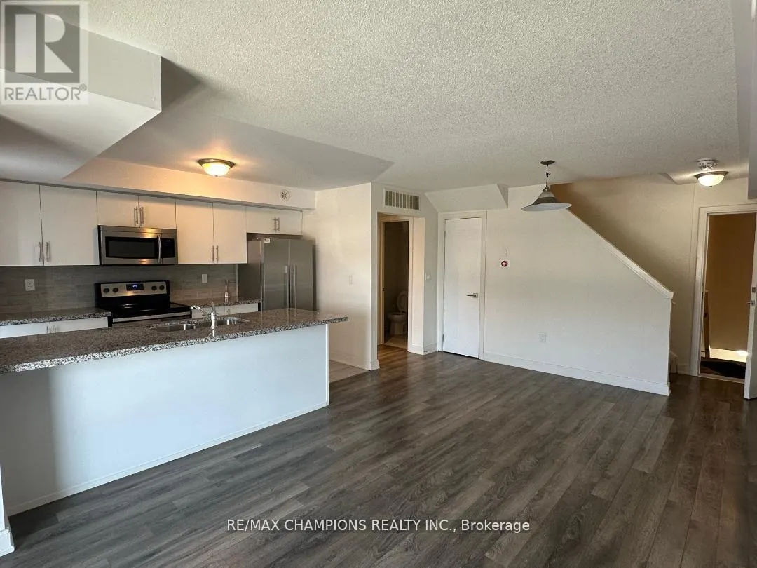 28 - 100 DUFAY ROAD