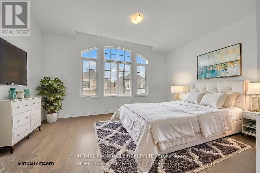 1536 BUTTERCUP COURT