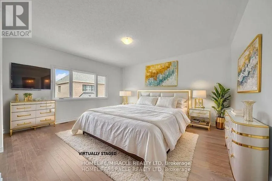 1536 BUTTERCUP COURT