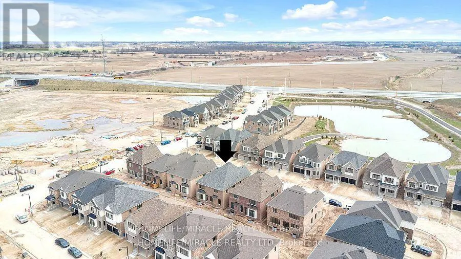 1536 BUTTERCUP COURT