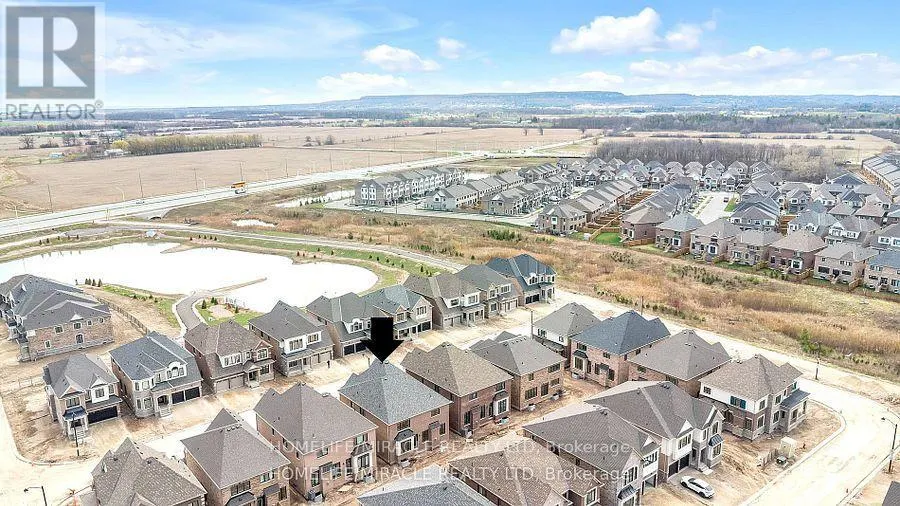 1536 BUTTERCUP COURT