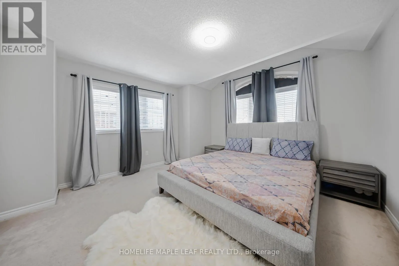 297 REIS PLACE