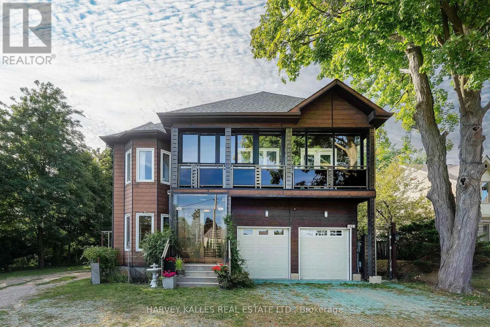 1623 EGLINTON AVENUE W