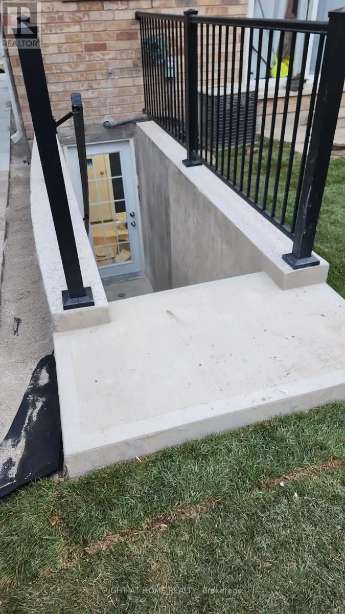 BASEMENT UNIT - 5654 CHURCHILL MEADOWS BOULEVARD