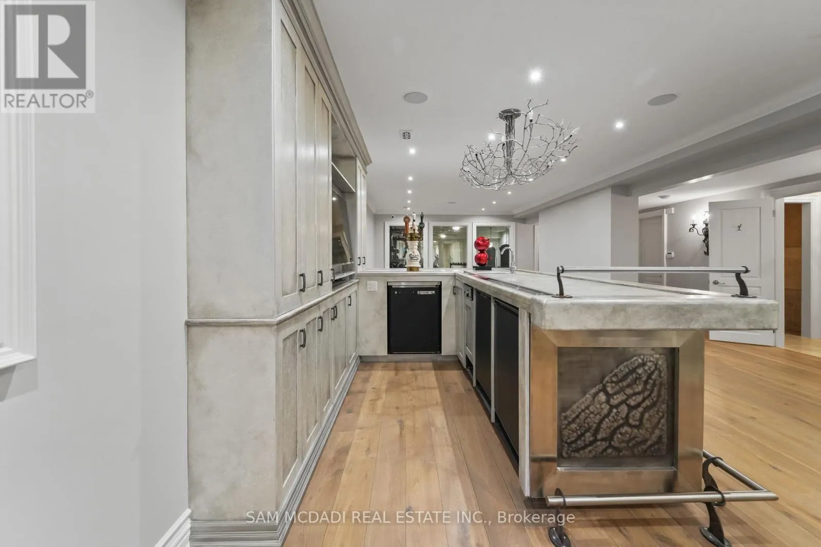 2025 HEARTWOOD COURT