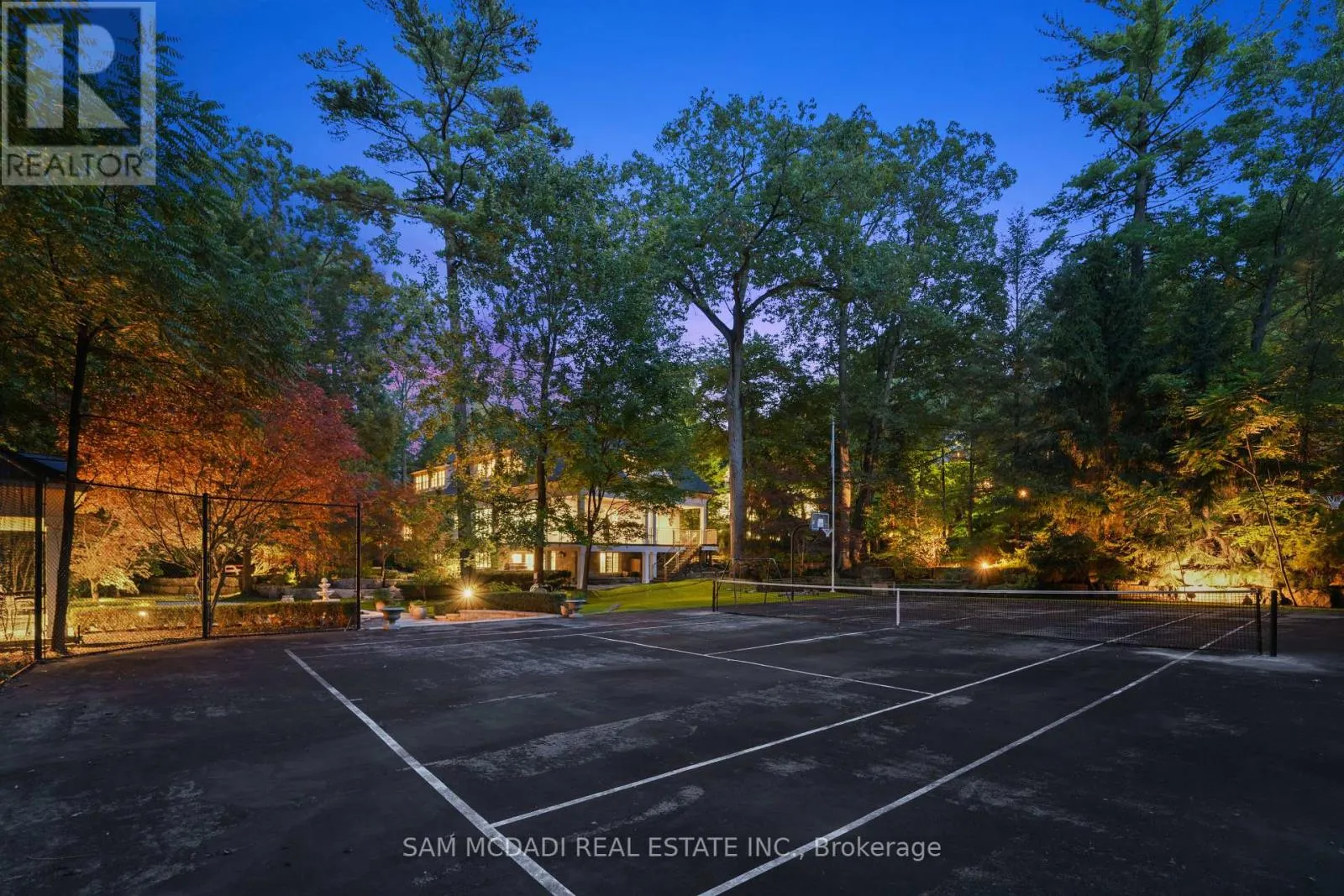 2035 HEARTWOOD COURT