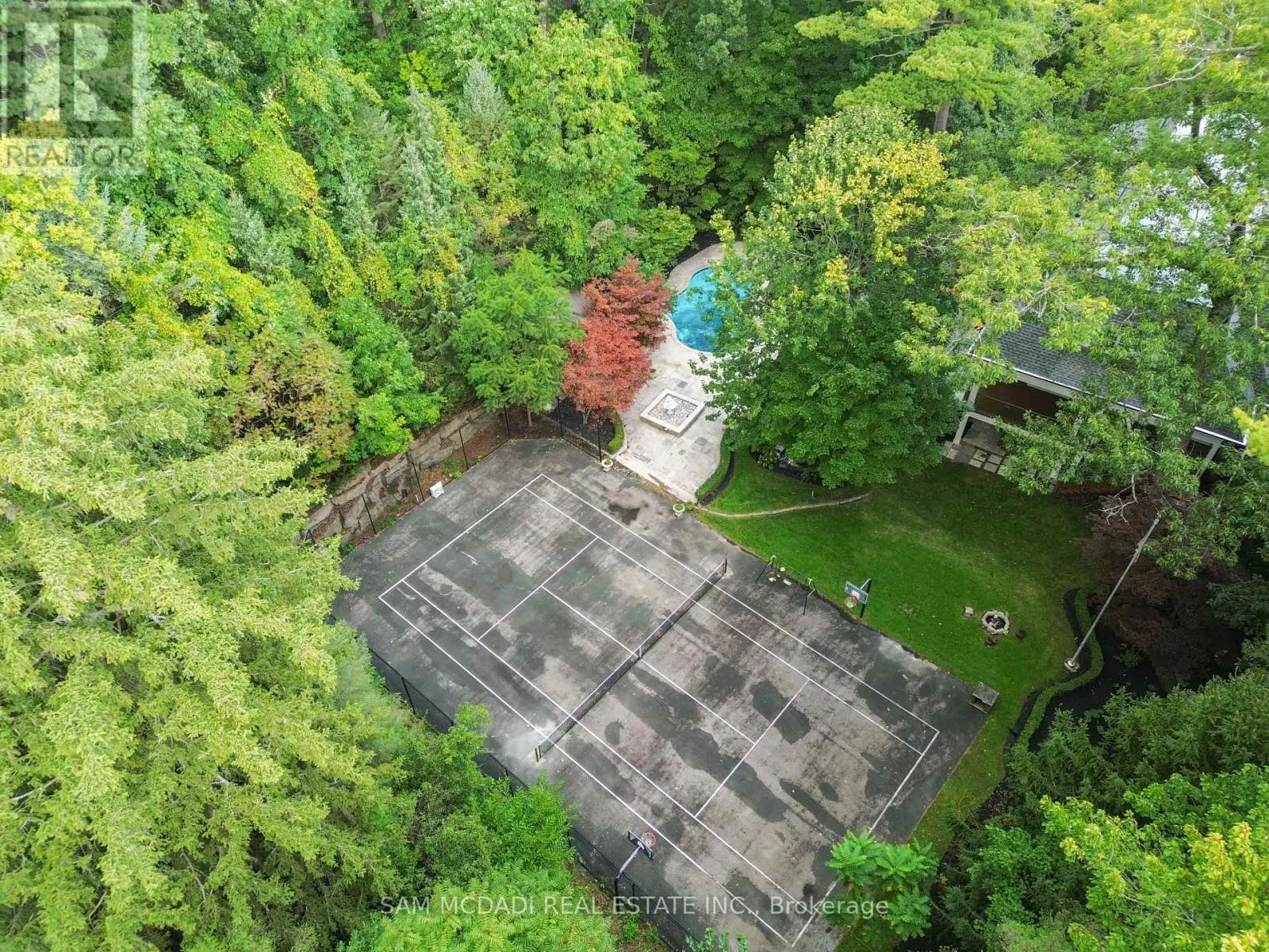 2035 HEARTWOOD COURT